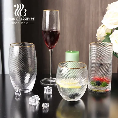 Tasses à eau en verre de luxe faites à la main, verre à boire transparent gaufré de 480ml, verre à vin sans tige à bord doré